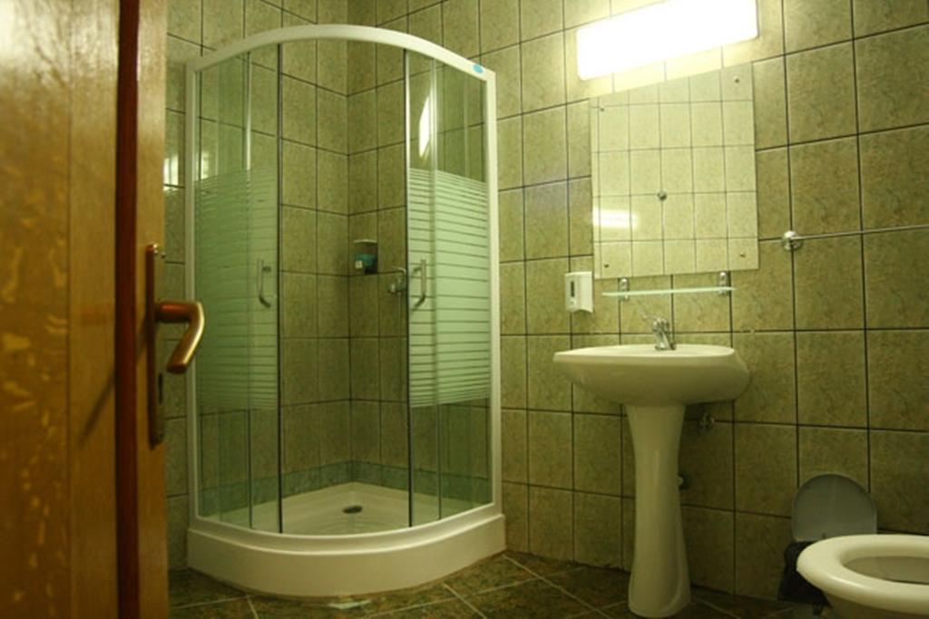Hostel Sportクラヨーヴァ 部屋 写真